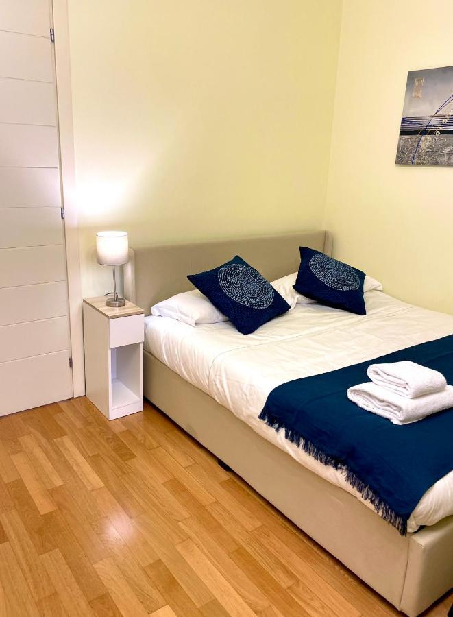 Luxury Four-Room Apartment In Monza Centro - 2 Min Walk To Train Station 외부 사진